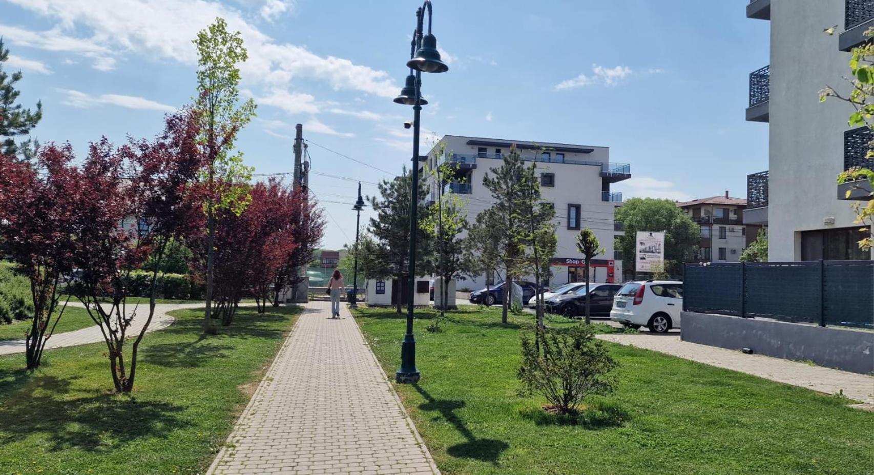 Amazing Apartament With Garden Bucharest Airport Self Check-In!! オトペニ エクステリア 写真
